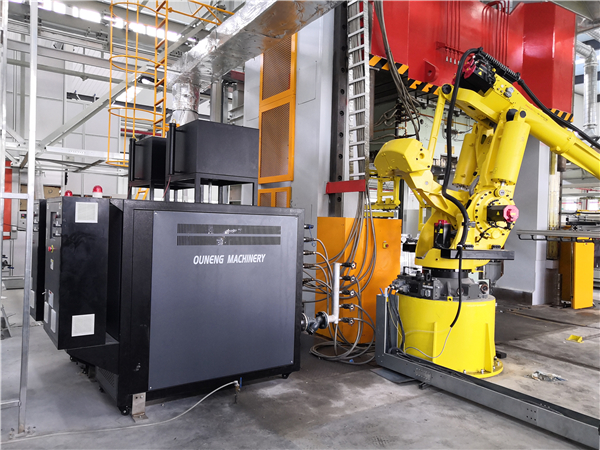 電加熱導(dǎo)熱油爐使用成本很高嗎？實(shí)際情況你可能不了解